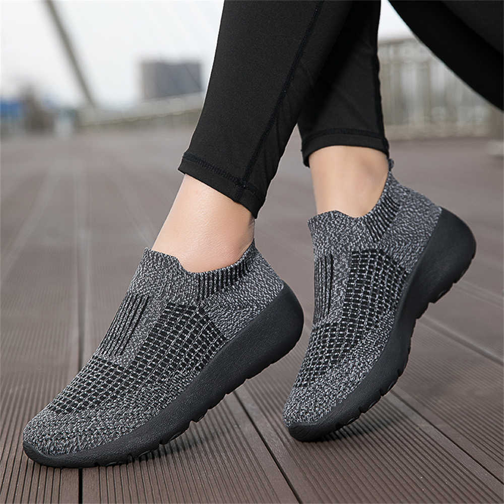 Mode Antislip Zonder Hak Dames Rode Sneakers Geweven Platte Laars Sportschoenen Voor Dames Luxe Luxo Sport Speciale Aanbiedingen