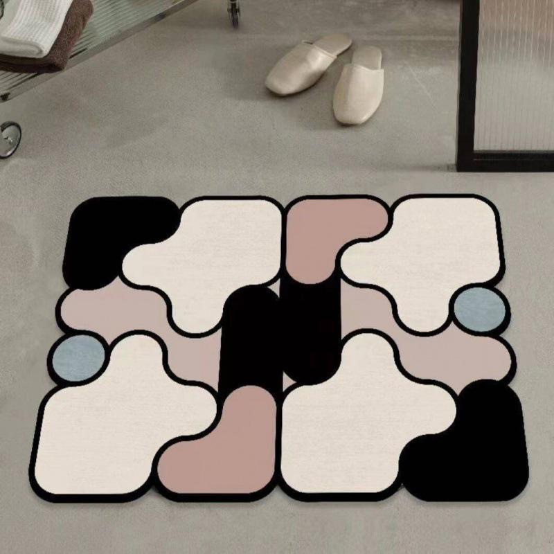 Creative Irregular Shape Diatom Mud Bathroom Mat - Non-slip, Quick-Dry, Water Absorbent