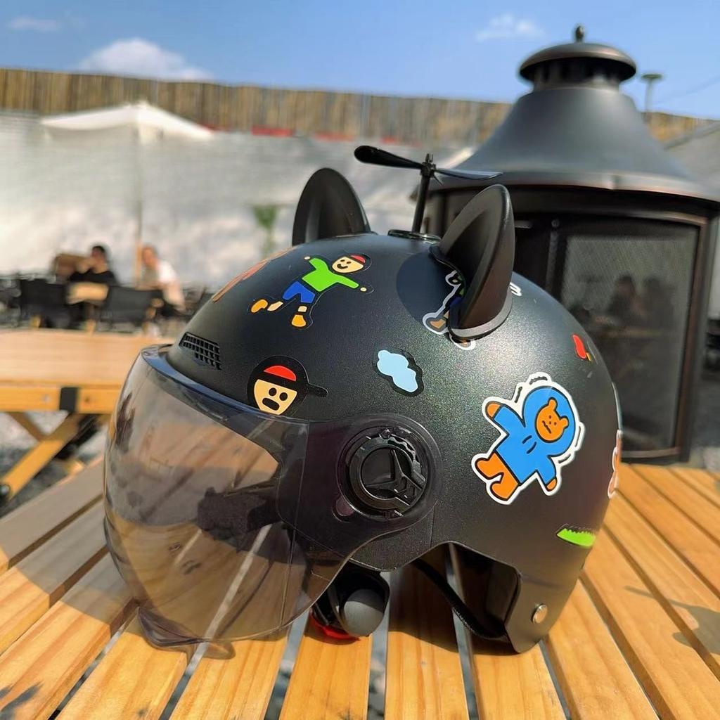 Adult Electric Bike Motorcycle Helmet for Men and Women Universal Anti-falling Counter Hat for Women In Summer Sun Protection Semi-helmet