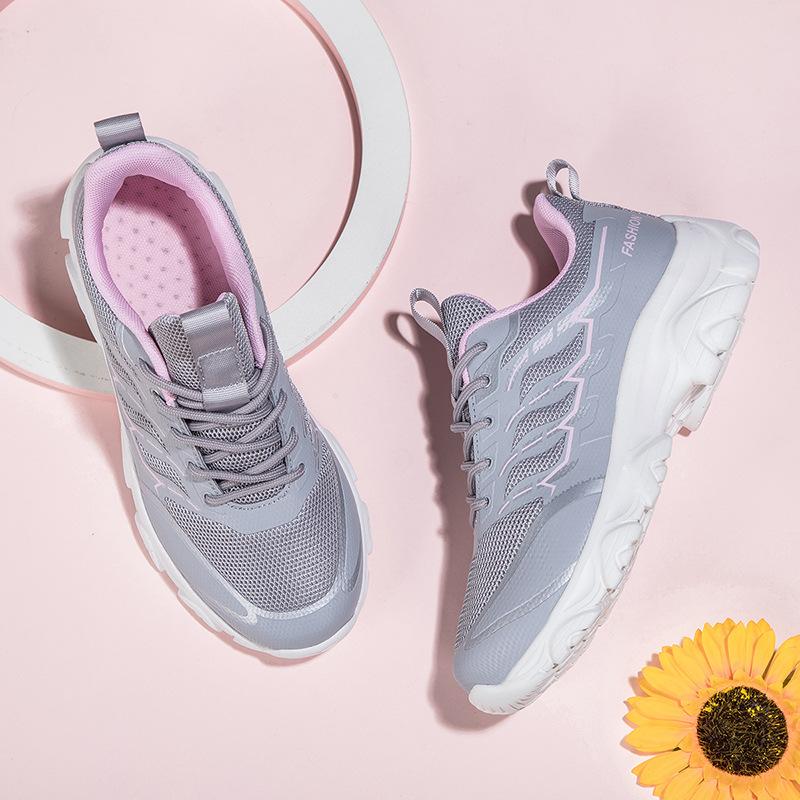 Outdoor hiking shoes for men and women, wear-resistant and non-slip mesh, breathable and lightweight hiking, off-road men's sports shoes