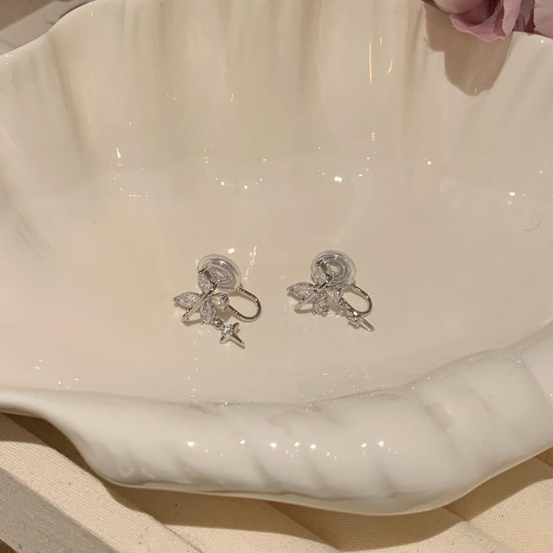 Pure zircon pendant, ear bone clip without ear hole butterfly new niche design ear clip female versatile