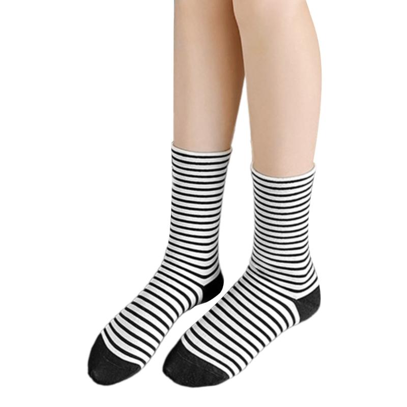 Womens Japanese Korean Cotton Middle Calf Socks Elegant College Style Casual Multicolored Striped Crew Socks Streetwear
