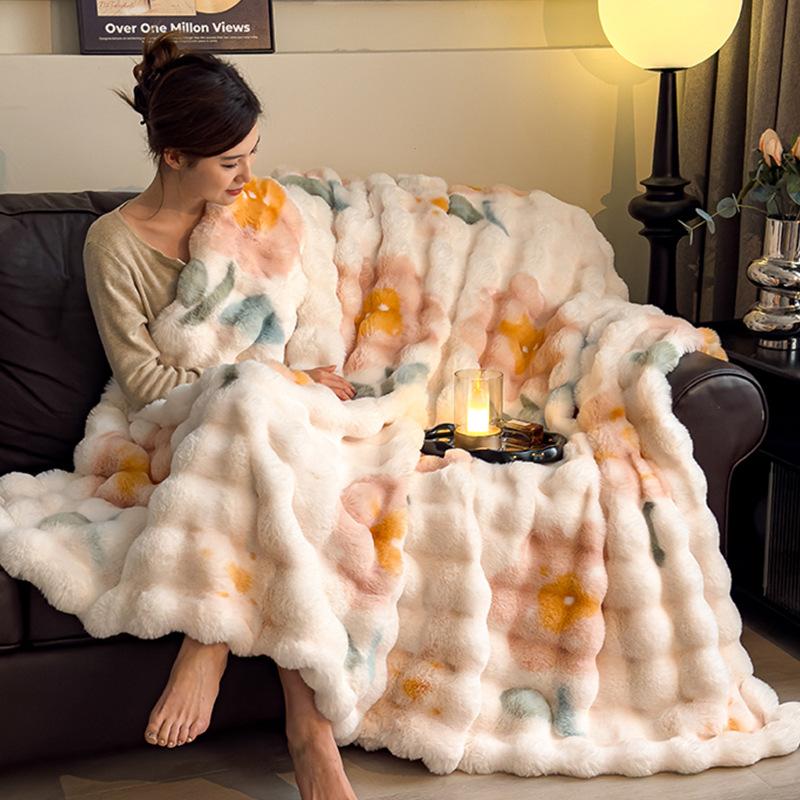 

2025 New Thickened gradual change leopard print toka rabbit plush bubble quilt cover blanket multi-functional blanket only 2pcs pillowcase
