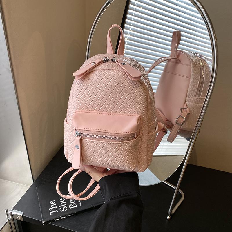 High-end small bag women's summer new fashion versatile backpack lightweight travel backpack