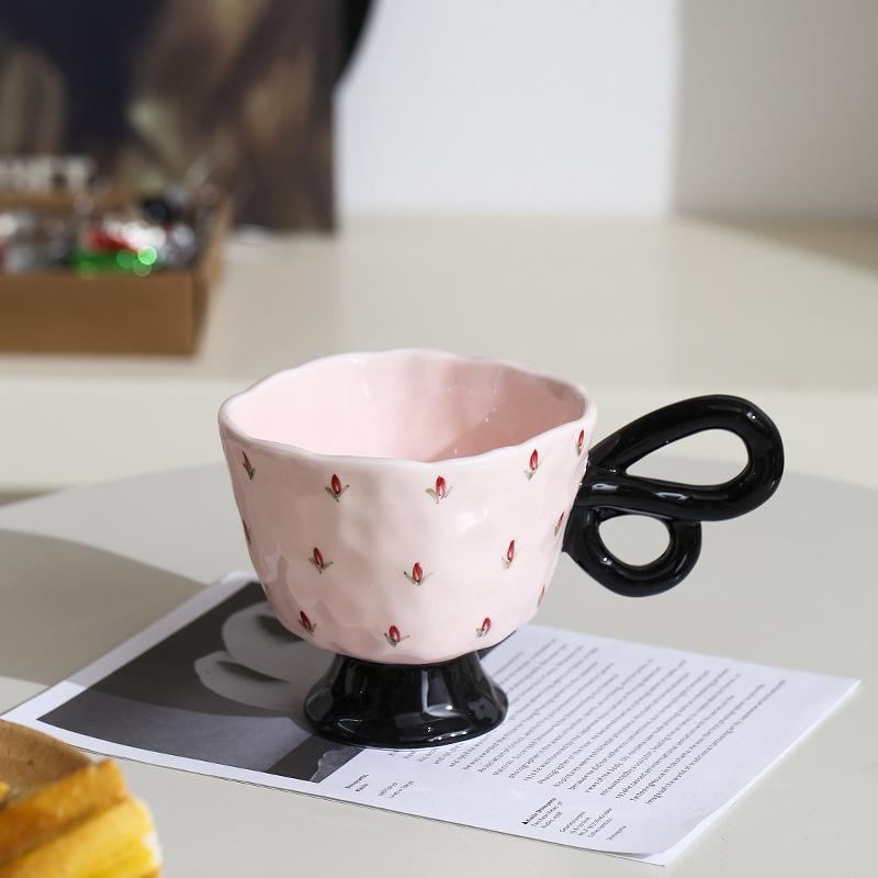 Butterfly Handle Hand-Squeezed Ceramic Hand-Painted Goblet High-End Niche Water Cup Large-Capacity Coffee Cup