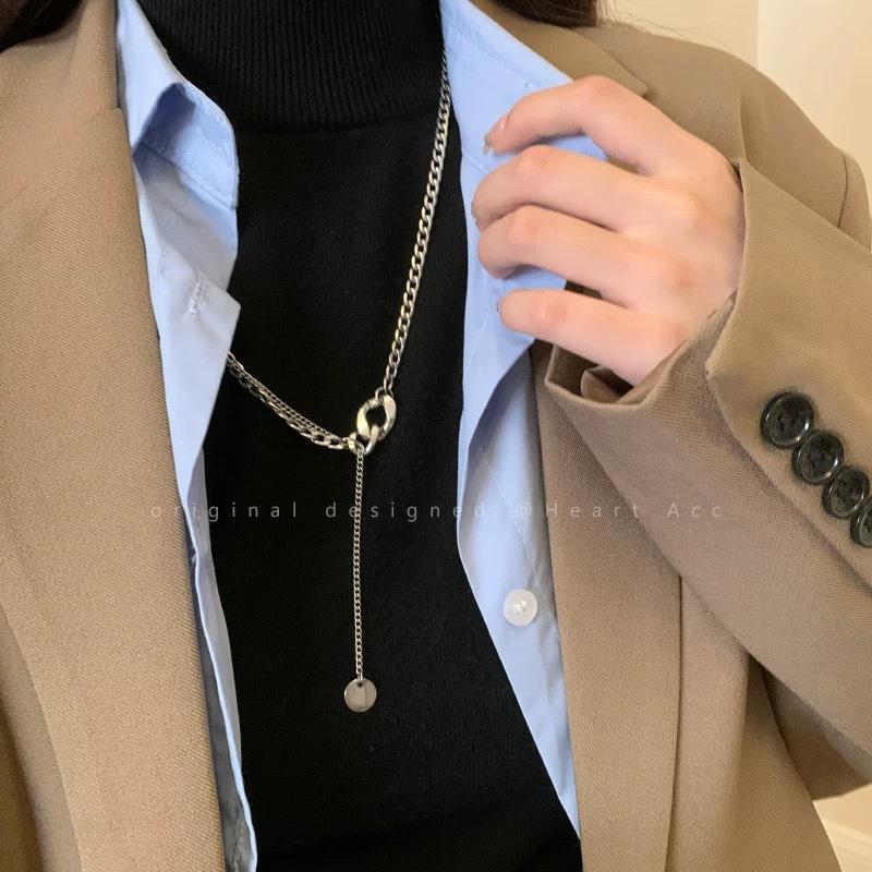 Advanced design splicing fringed sweater chain women's light luxury niche temperament necklace new collarbone chain