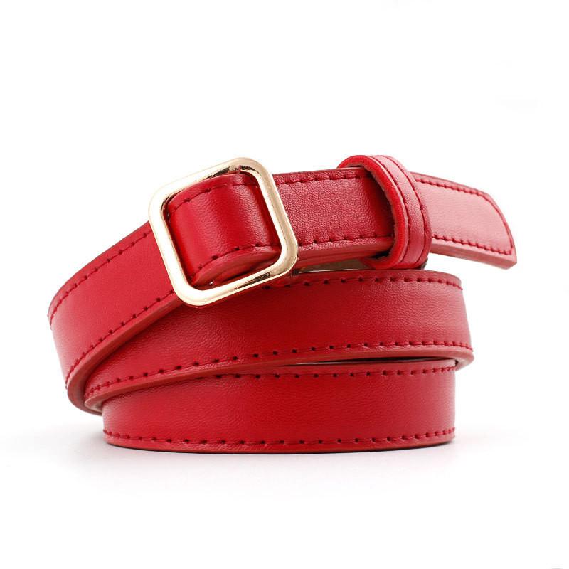 

Versatile Timeless Womens Belt With Smooth Closure Ideal For Elegant Casual Style красный