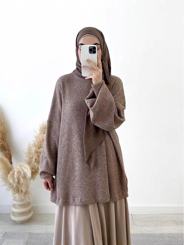 2025 Middle Eastern Muslim Women's Grey Knit Pullover & Swing Midi Skirt Set