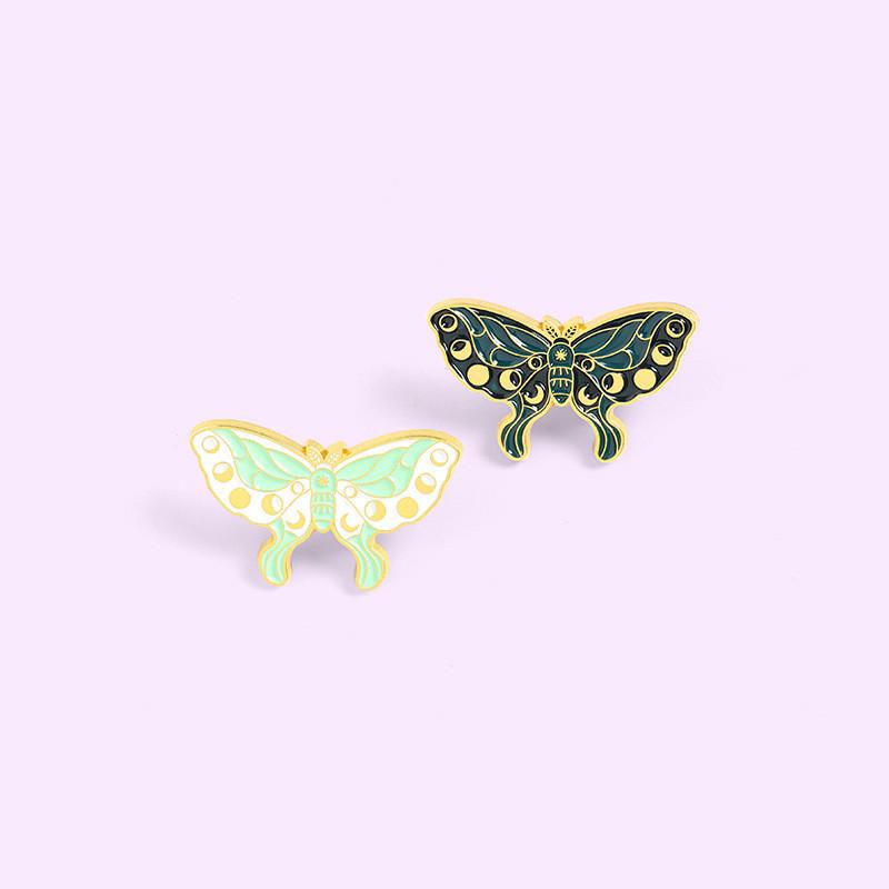 Adorable Brooch Butterfly Fashion Accessory Perfect For Gifts And Decorations