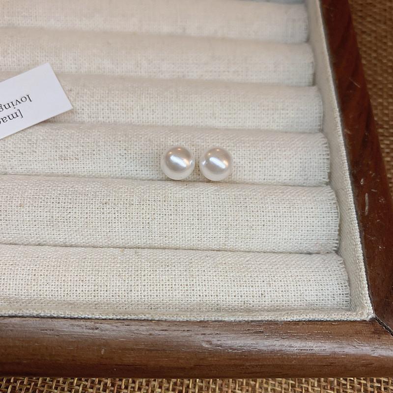 Geometric Alloy Stud Earrings For Women With Elegant Style For Daily Wear