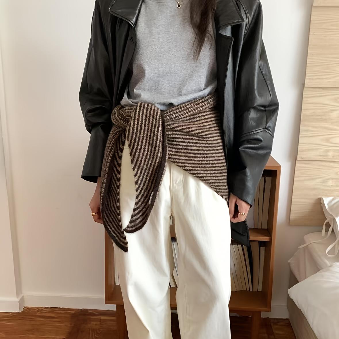 

Women s Atmospheric Striped Scarf - 2026Autumn/Winter New, Comfortable Triangle Shawl Neck Warmer. Warm, Windproof& Decorative. коричневий