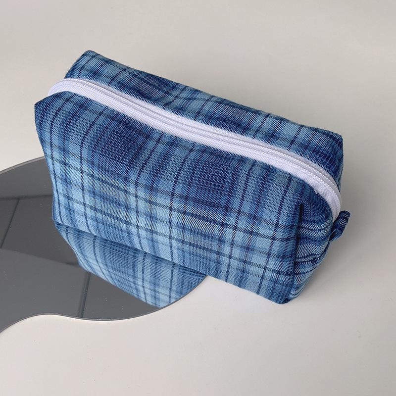Sweet Cute Color Retro Plaid Cosmetic Bags Pencil Case Large Capacity Portable Girly Storage Bags Makeup Pouch Toiletry Bag Gift