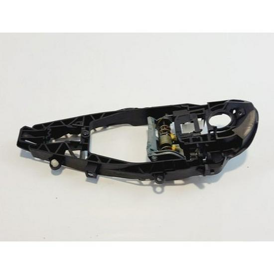 BMW 5 Series G38 Exterior Door Handle Bracket (51219881773/51219881774)