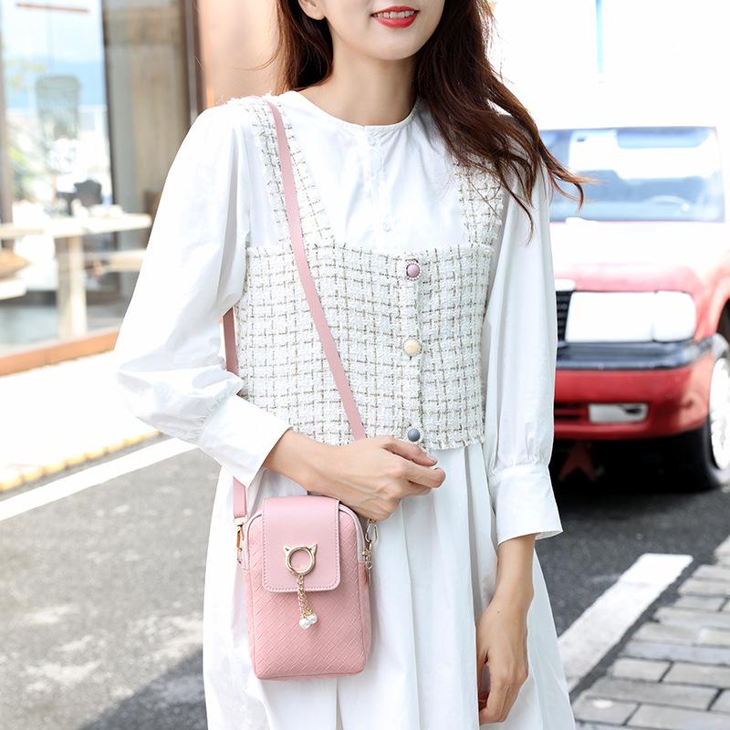 Autumn/Winter 2025 Korean-Style Knitted Pearl Tassel Mobile Phone Crossbody Bag