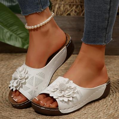 Slippers, Wedge-heeled, Open-toed, Flower-shaped Slippers