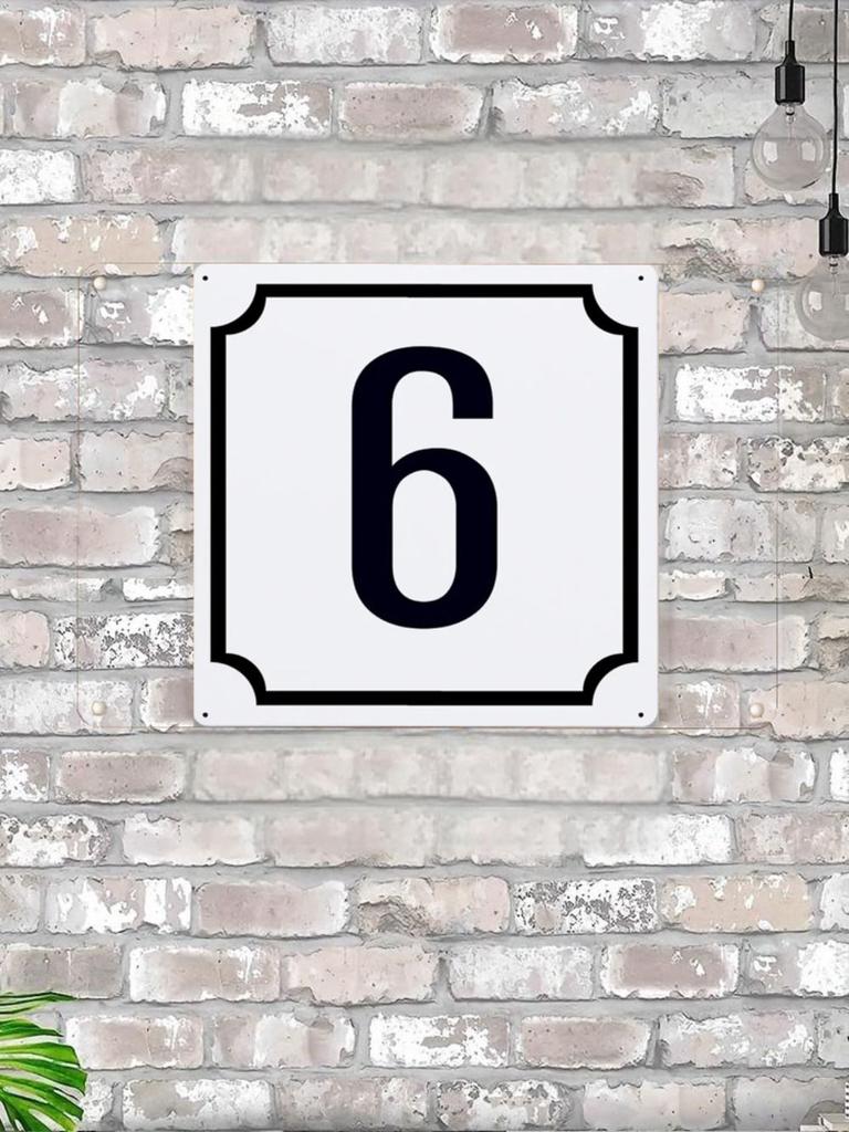 Classic Metal House Number 7 Sign 20x20 cm for Outdoor Door Plaque