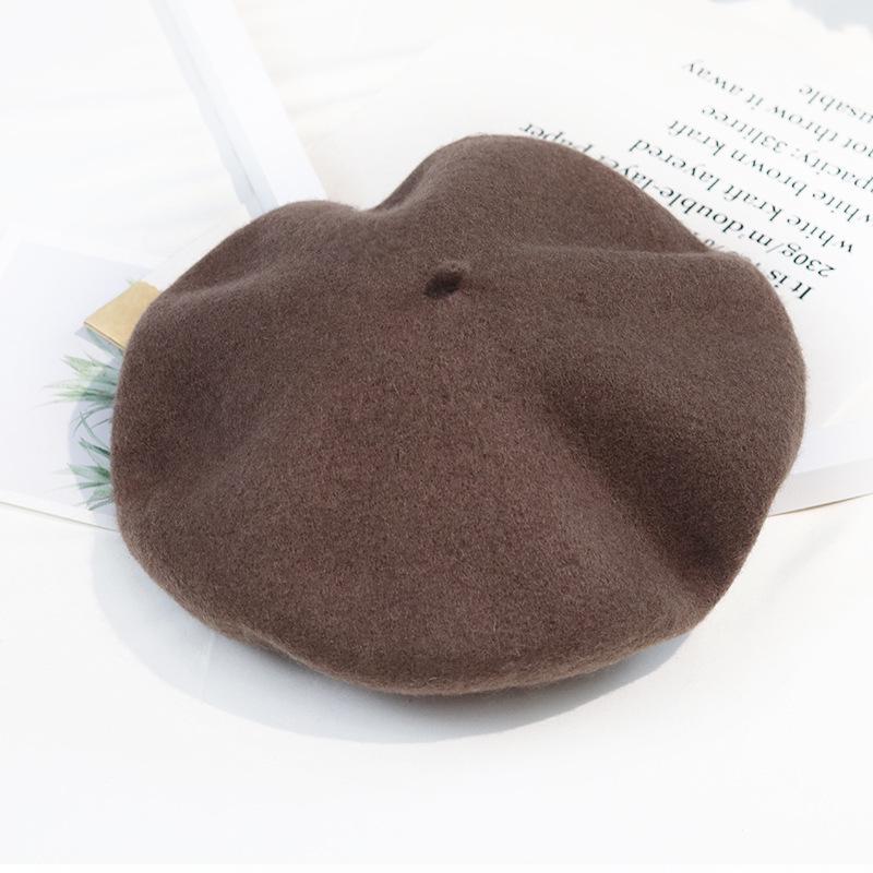 High-Quality Wool Felt Women's Beret – Versatile for Outings & Photos, In Stock