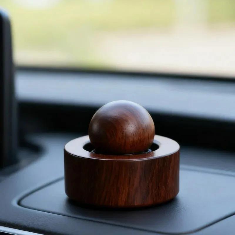 Mini Cute Natural Fragrance Diffuser Suitable for Car Home Bedroom Living Room Air Freshener Essential Oil Diffuser Made of Wood