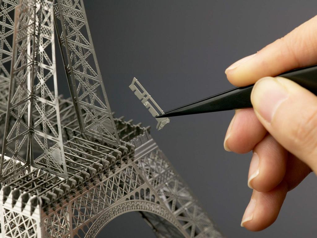 Aerobase E001 Eiffel 30cm Stainless Steel Etched Metal Assembly Interior 1/1000 Tower, Tall, Paris, Kit,