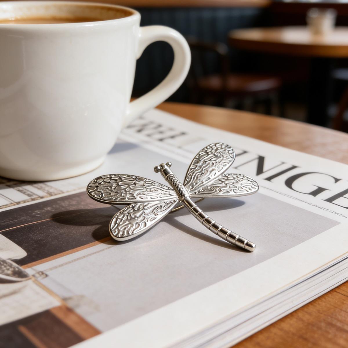 

Atoztide Fashion Birds Flower Brooch For Women Stainless Steel Trendy Badges Vintage Jewelry Suit Clothing Pins Luxury Gift