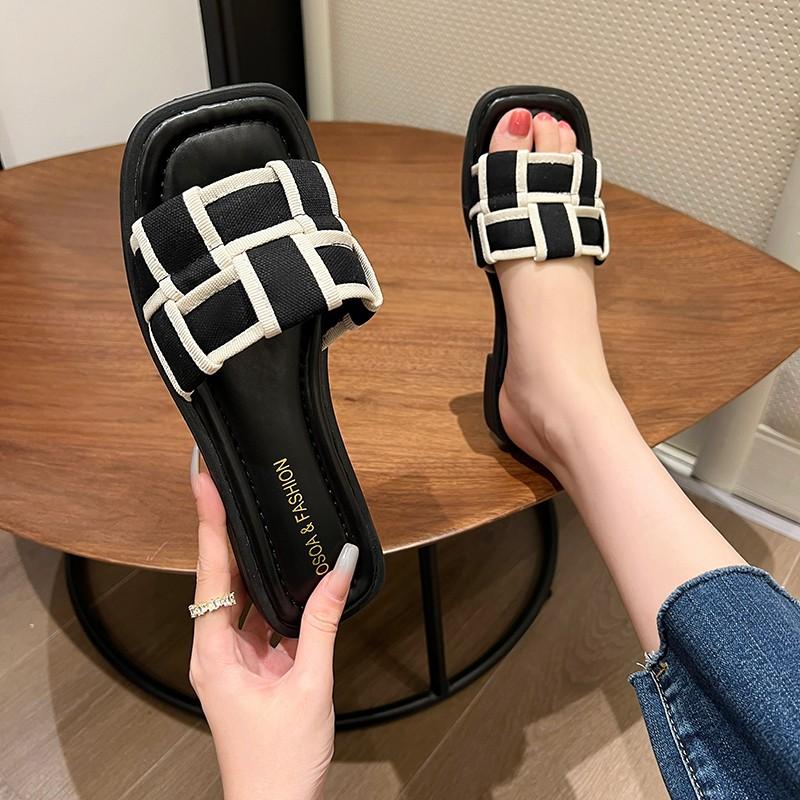 Fashion Summer Slipper Women Shoes Ladies High Quality Slides Sandals Womens Shoes New Fashion Design Beach Flat Shoes Female Slippers