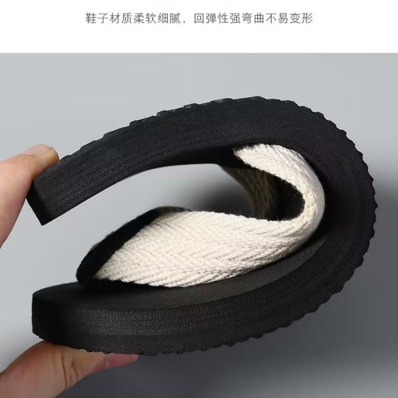 New summer Internet celebrity trend lightweight simple fashion vacation leisure beach lightweight foot flip-flops men
