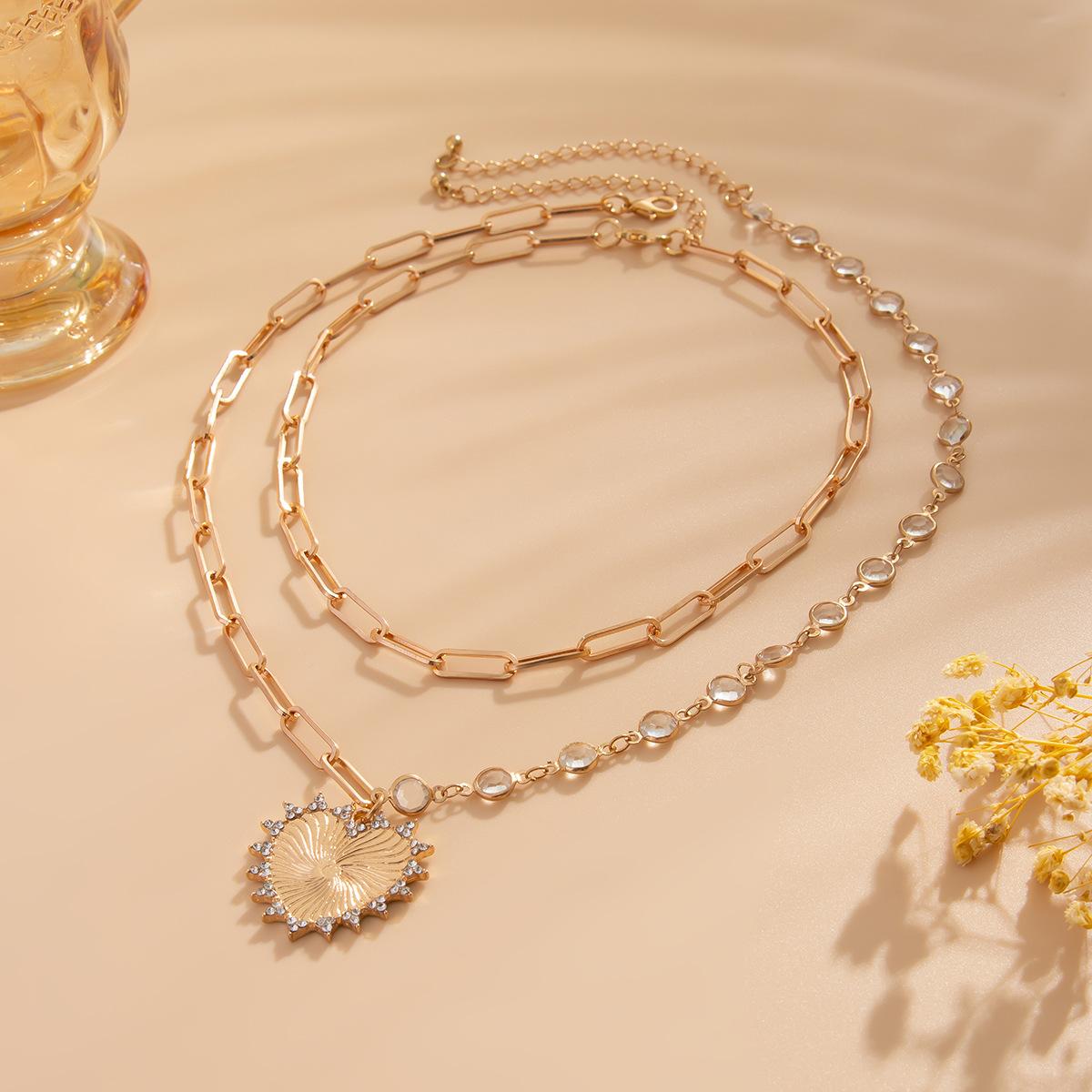 

Стильное и простое ожерелье из сложенных кристаллов любви, геометрическое ожерелье с имитацией жемчуга в стиле ins, неправильной формы для женщин