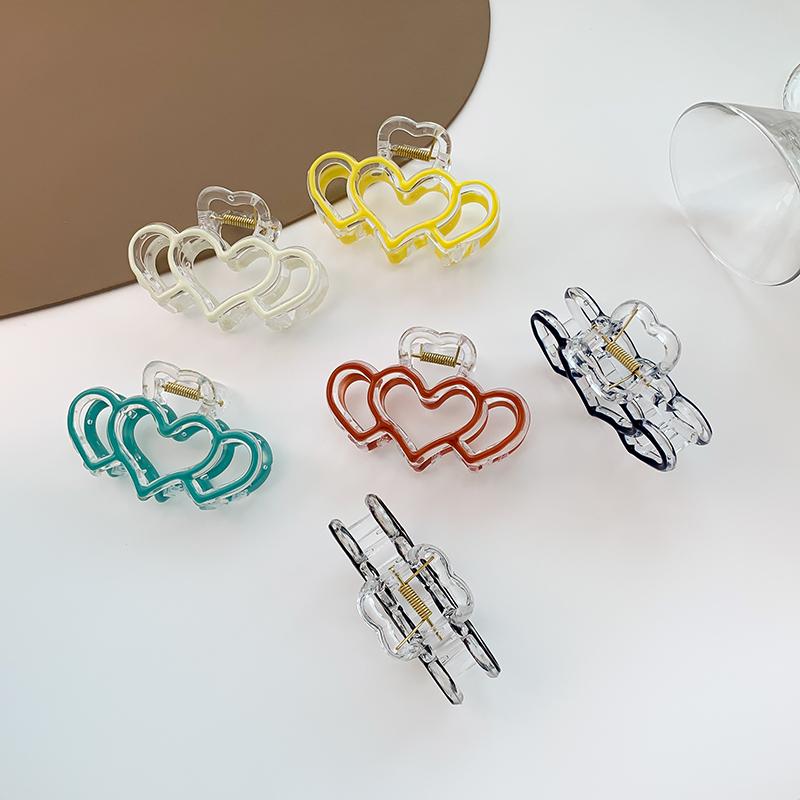 Acrylic Love Hair Claw Clip for Girls Korean Colorful Transparent Head Shark Hairpin Women Hair Accessories Crab Clip