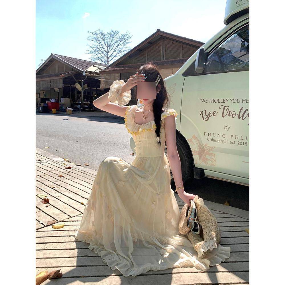 

Sweet and thin blue medium and long small flying sleeve suspender skirt for women s new short-sleeved square neck dress for women s summer XL- (recommended 110-60kg) светло-желтого