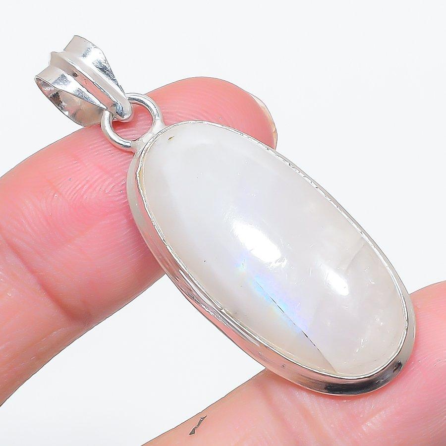 

Natural Moonstone Gemstone 925 Sterling Silver Jewelry Pendant 1.97 D1i93