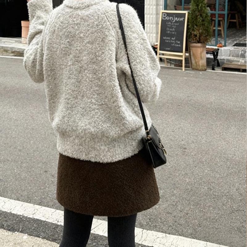 Creamy Lamb Wool A-Line High-Waisted Petite Skirt - Women's Spring 2026 Collection