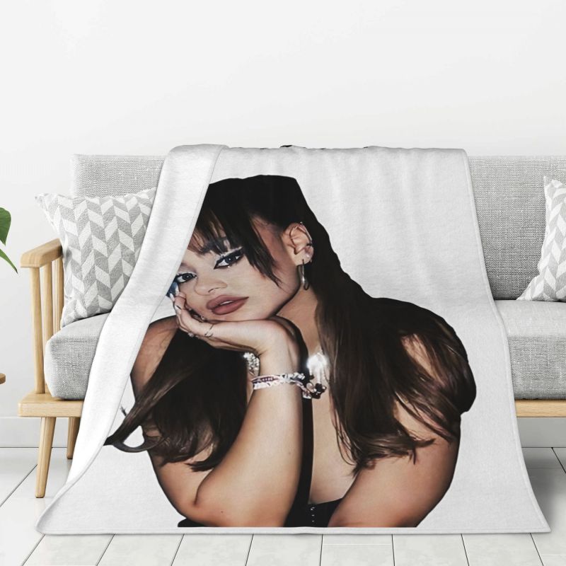 Custom Sofa Fleece German Singer Ayliva Throw Blanket Warm Flannel Blankets for Bedding Travel Couch Quilt