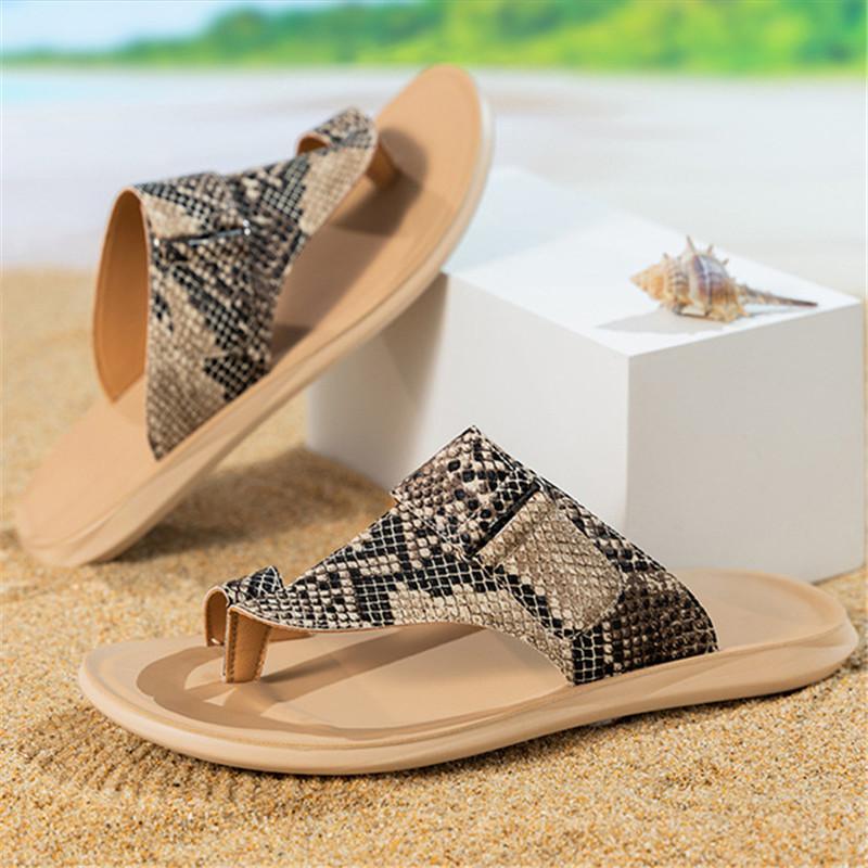 Fashion New Men's Leopard Pattern Sandals Summer Fashion Pu Leather Flip Flops Youth Beach Shoes Slippers Comfortable Casual Footwear