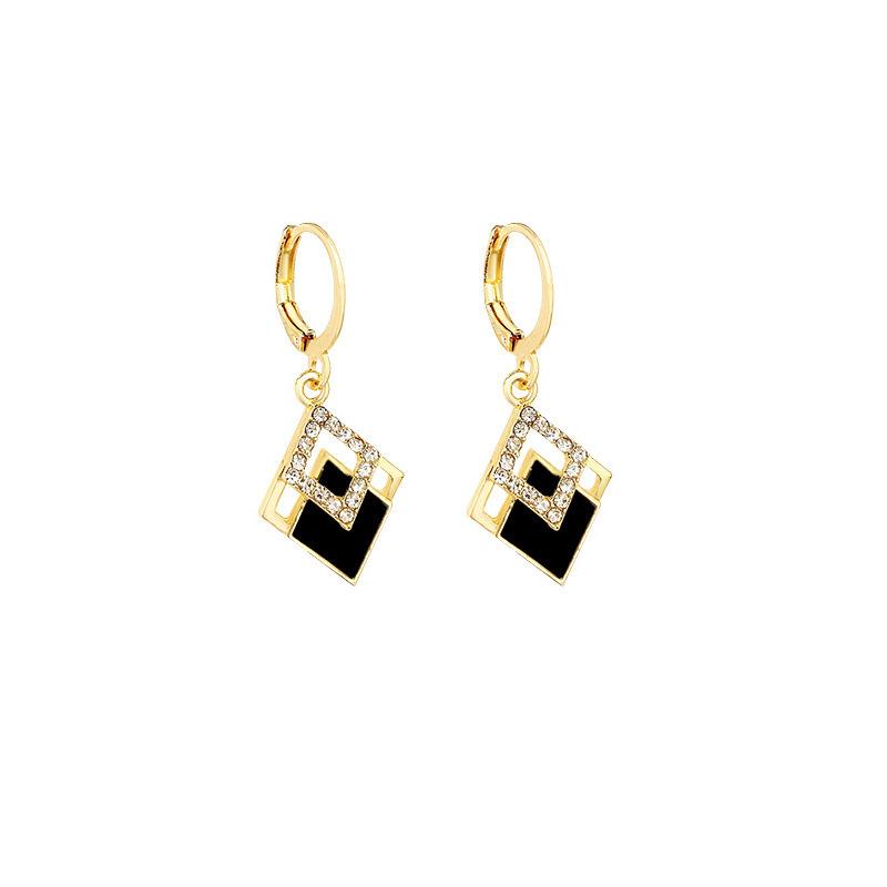 1pair European and American Fashion Personality Delicate Black Zircon Earrings Women Geometric Design Simple Light Luxury Earrings