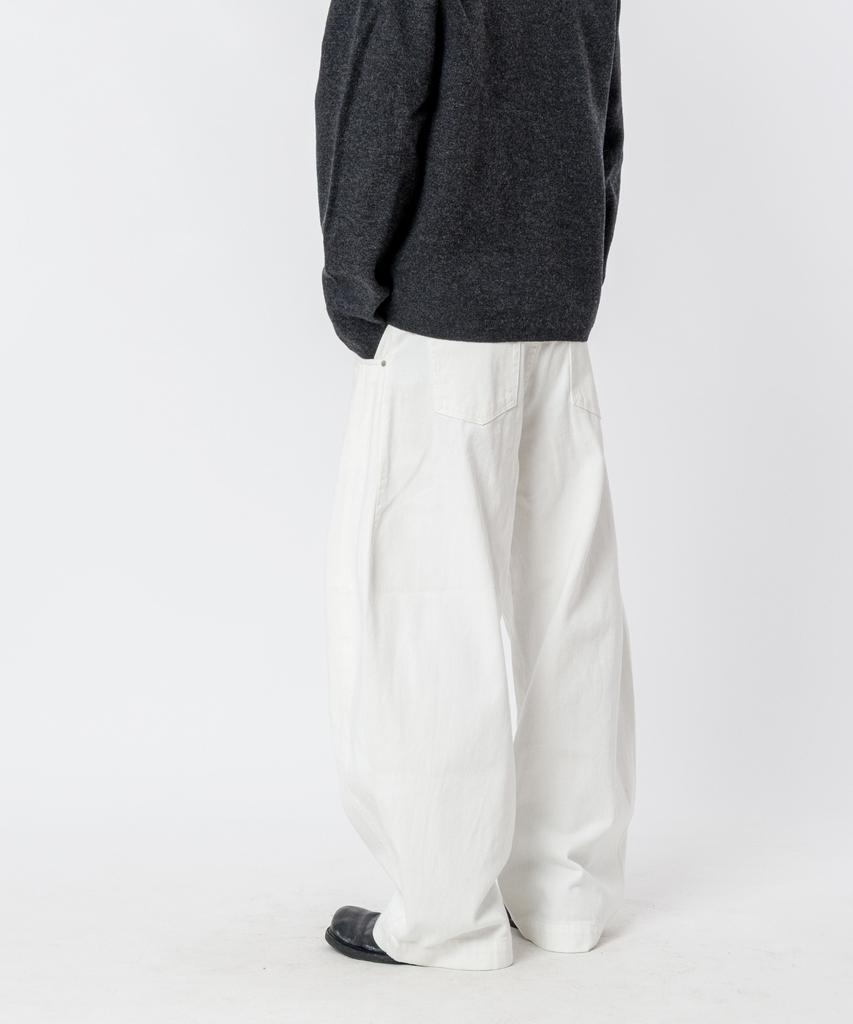 Tegseu Tx307 Curved Baggy Balloon Denim (Ivory)