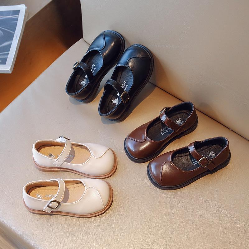 Dziewczęce skórzane buty 2024 wiosna jesień nowe buty dziecięce dziecięce miękka podeszwa buty księżniczki modne buty wiosenno-letnie