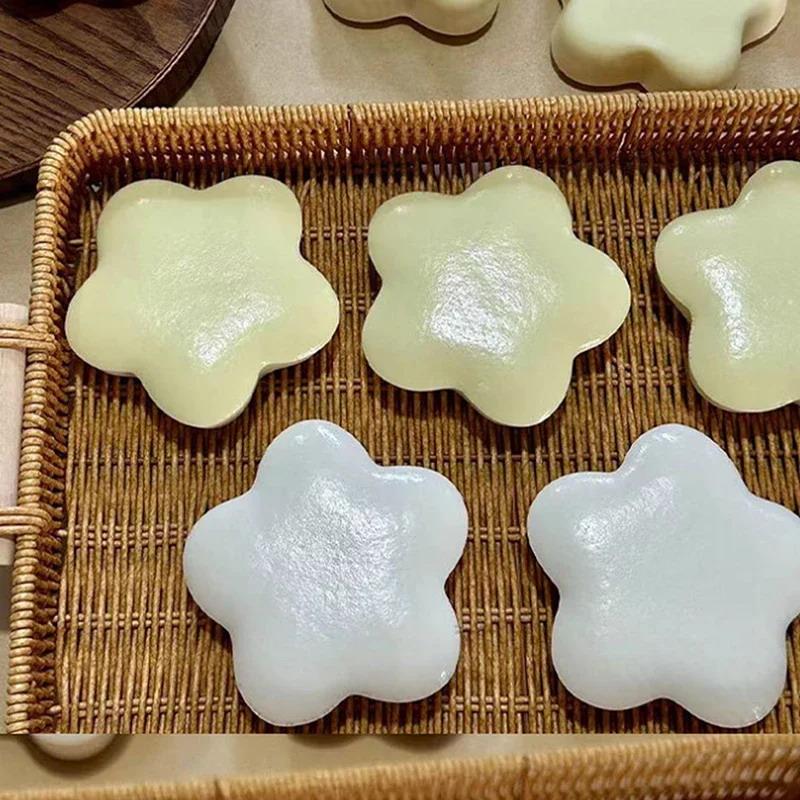 Cute Star Stress Relief Squeeze Toy Kawaii Soft Slow Rising Wet Texture Toy for Kids Birthday Party Small Gift