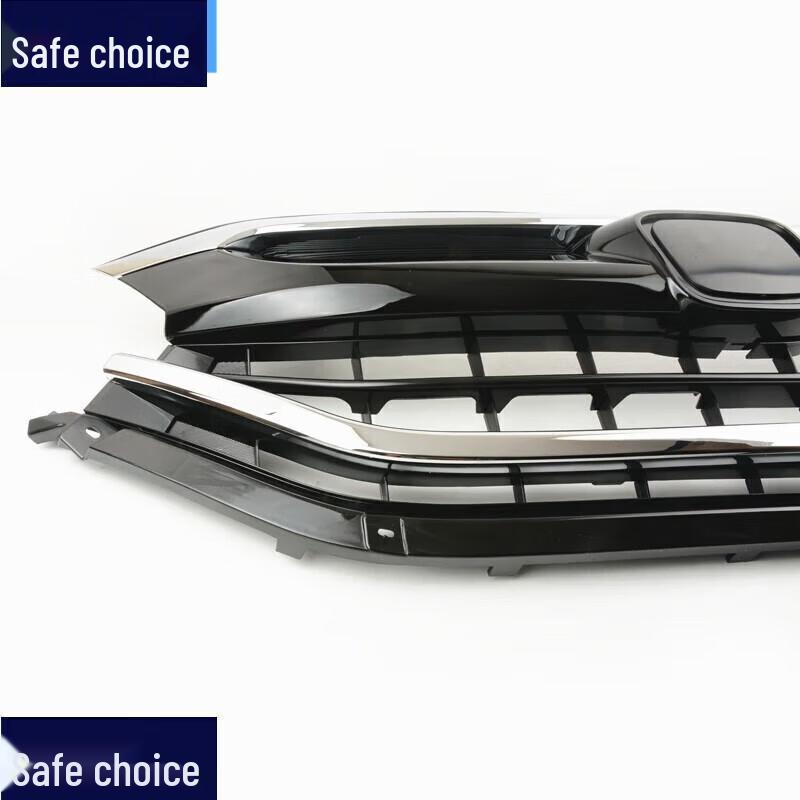 Compatible Grille Assembly for 17-19 URV Models: Front Face Bright Strip Ventilation Net Grille