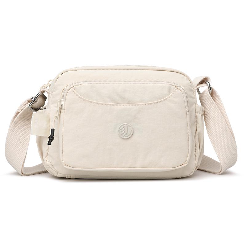 

Женская нейлоновая сумка кроссбоди Осень 2025 - Большая вместимость, Много отделений, Модный квадратный дизайн 21x14x15 cm белый