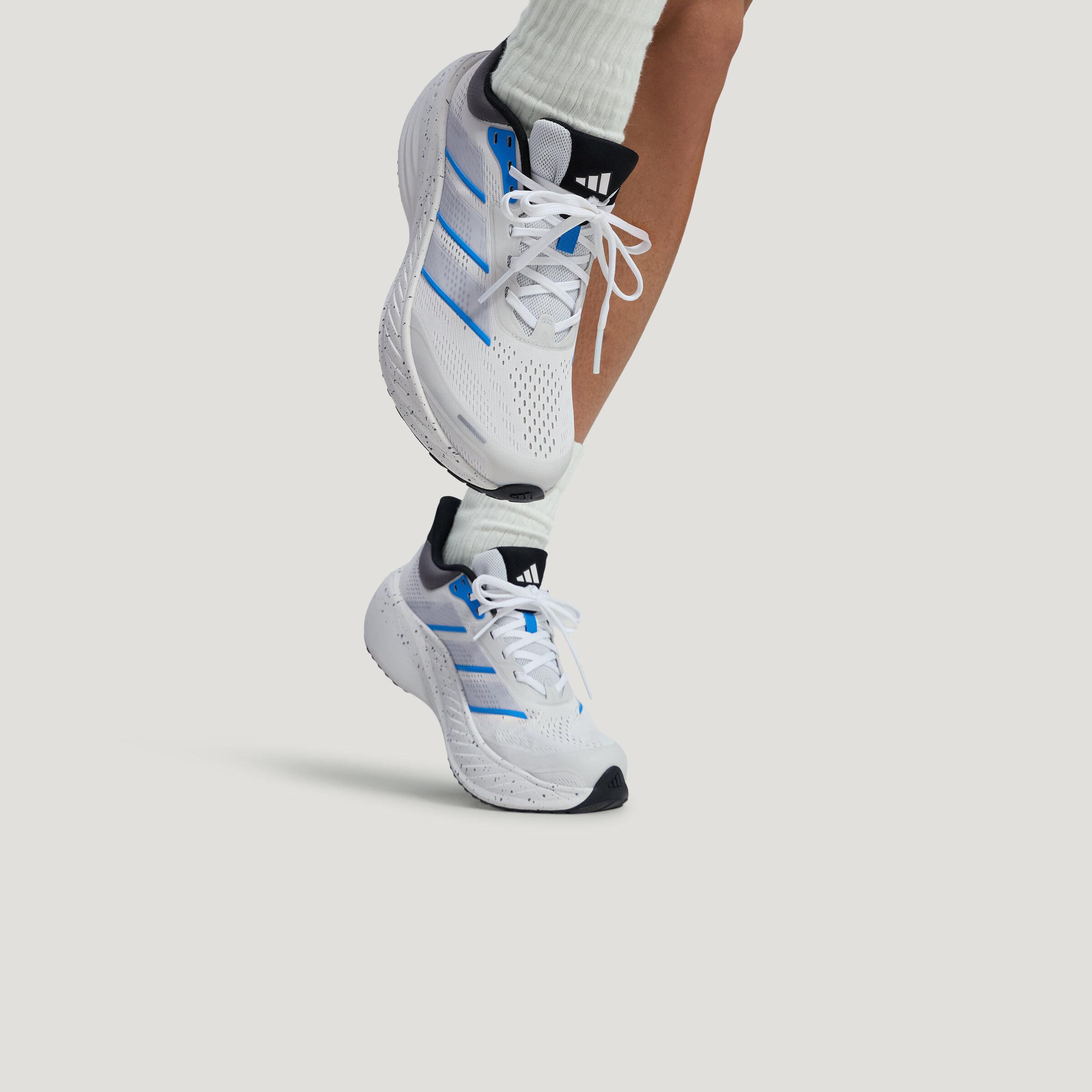 Adidas CUSHIONNOVA Slip Resistant, Abrasion Resistant, Rebound Running 40.5