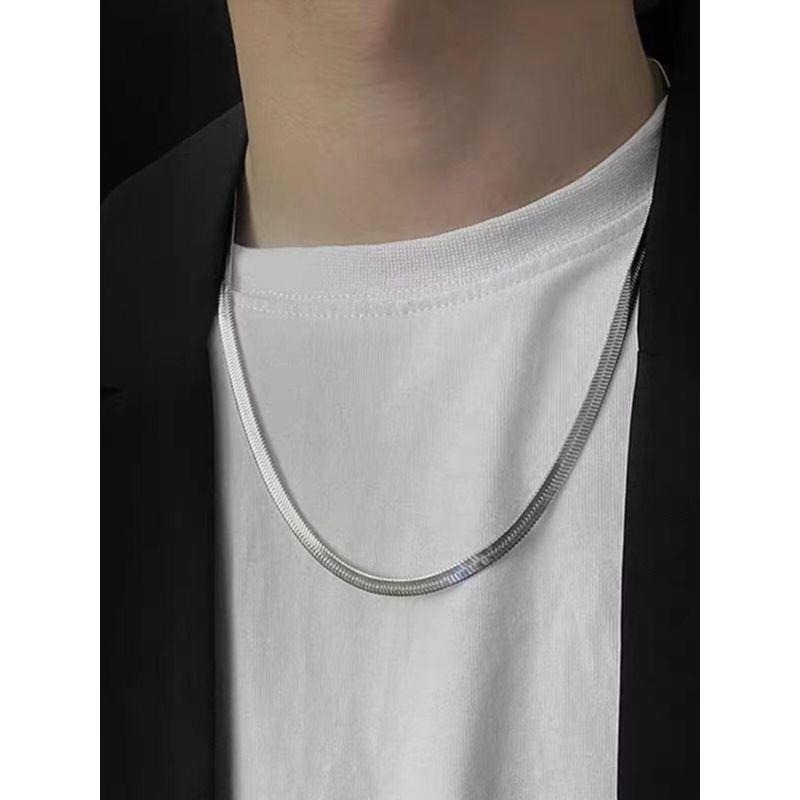 Cuban Link Chain Fashion Minimalist Blade Snake Bone Flat Necklace for Men and Women Necklace Clavicle Chain Special-Interest Design Fancy Ornament