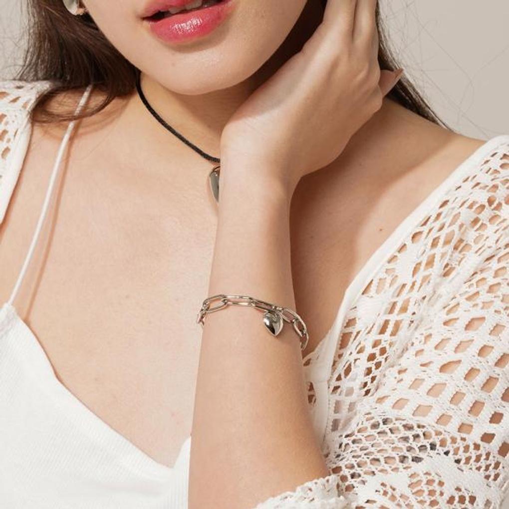 [MORE! HEART] Silver Heart Chain Bracelet OTBI23506NWW