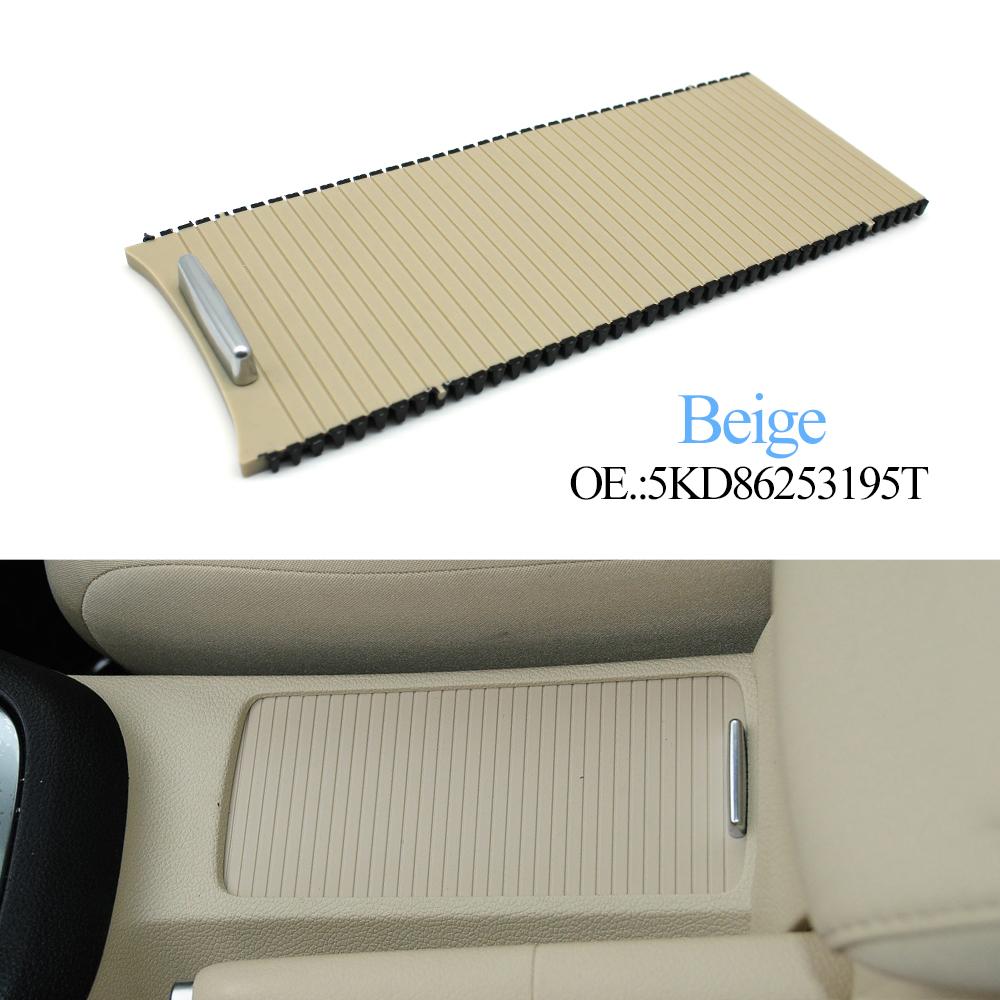 Portabicchieri Acqua Bevande Console Centrale Auto Tenda a Rullo Scorrevoli Per Volkswagen VW Golf 6 Sagitar Scirocco 5KD86253182V
