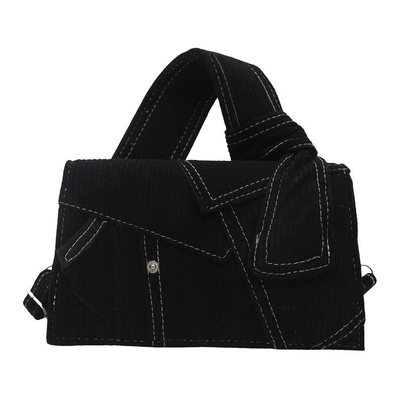 

Маленькая сумка из денима в стиле пэчворк, новая модная нишевая женская сумка-мессенджер, универсальная маленькая квадратная сумка, корейская версия 2025 чёрный