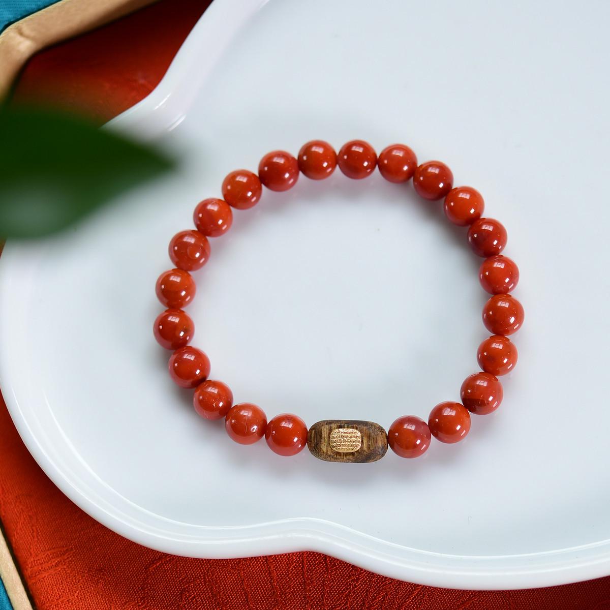Minimalist South Red Agate Flame Pattern Bracelet with Agarwood Red Agate