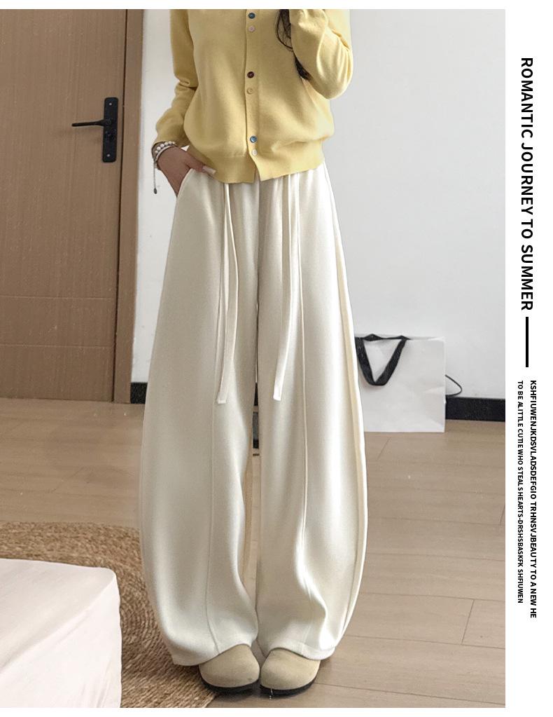Women's Fleece-Lined Retro Scimitar Pants: Autumn/Winter 2025, High-Waisted Loose Chenille Wide-Leg with a Slimming Drape.