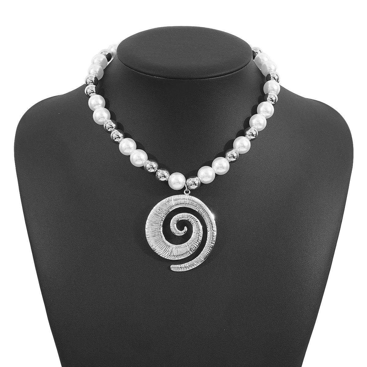 

Vintage Personality Spiral Alloy Pendant Necklace, Fashion Temperament Pearl Beaded Clavicle Chain