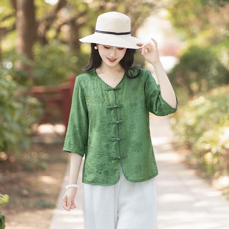 Retro Chinese Style Summer Embroidered Frog Button Cardigan for Moms - Mid-Sleeve Top for Middle-Aged and Elderly Women