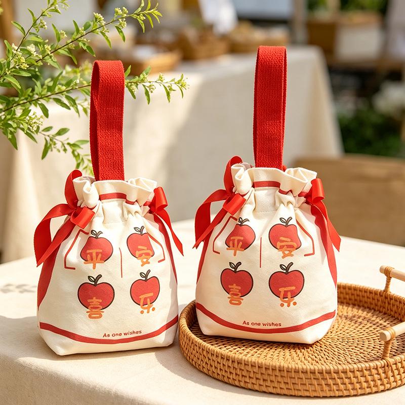 Cartoon Canvas Gift Bag for Birthdays, Festivals, Souvenirs, and Outings – Eco-friendly & Durable