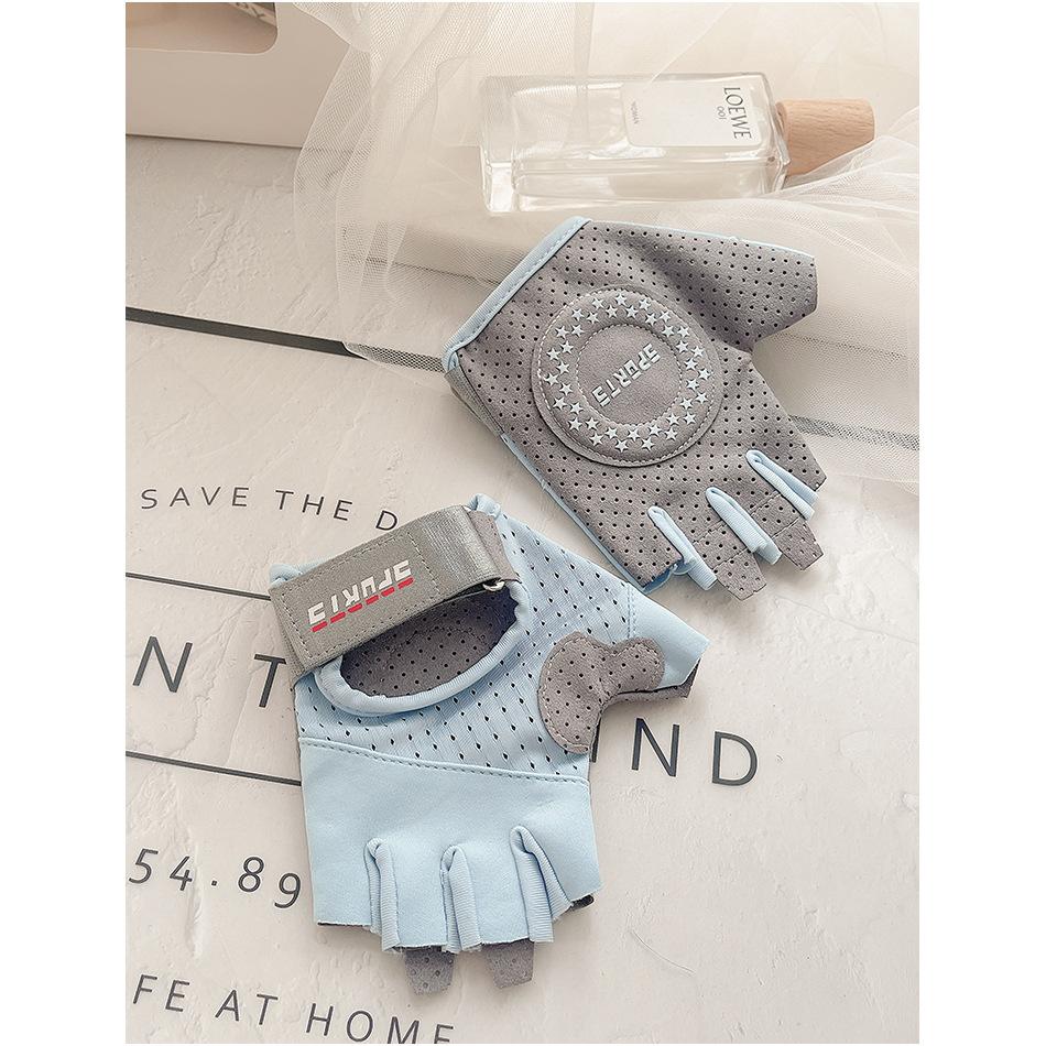 Summer outdoor gloves men's and women's yoga non-slip half finger training wear-resistant breathable fitness gloves new products